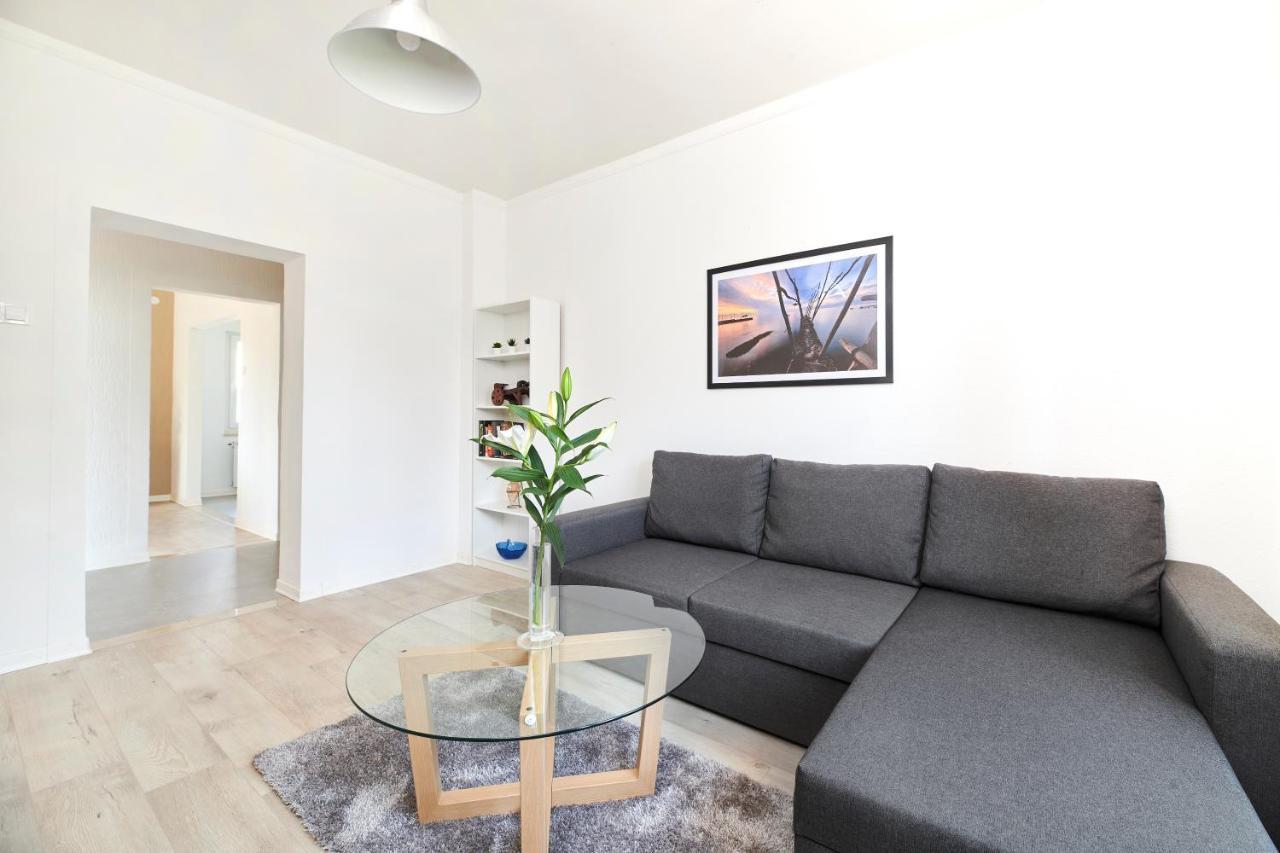 Belvedere Apartments Умаг Экстерьер фото