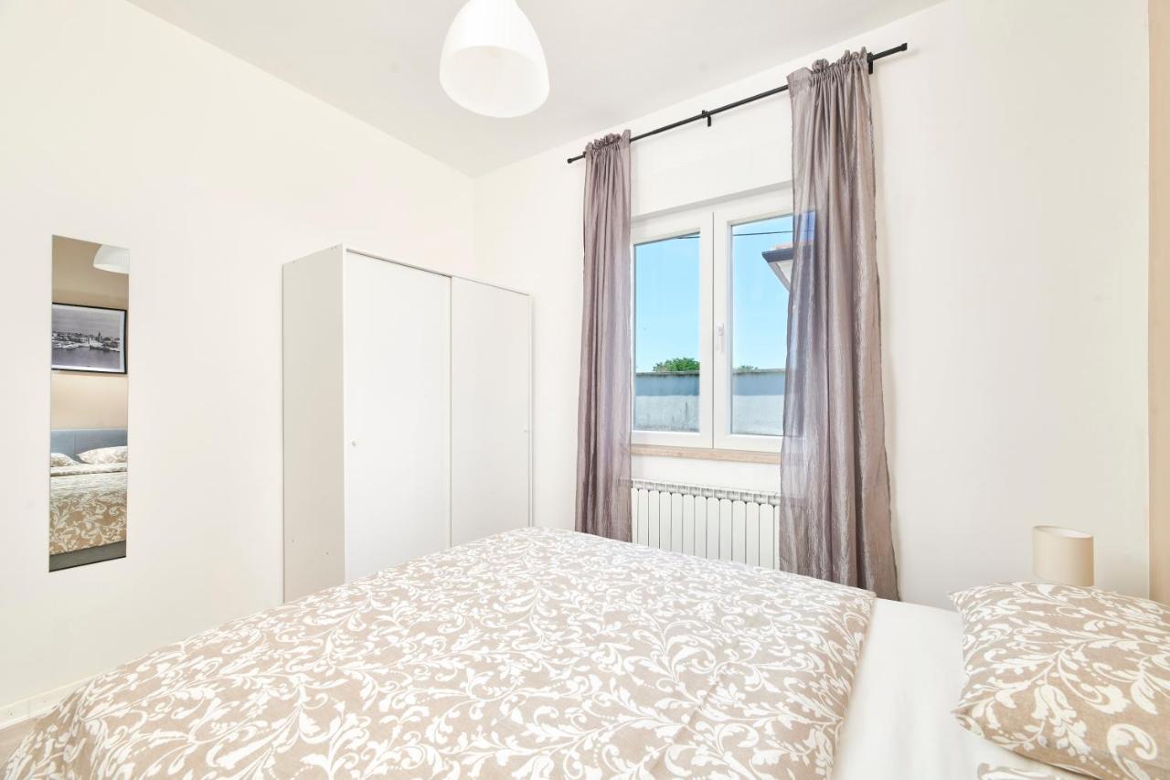 Belvedere Apartments Умаг Экстерьер фото