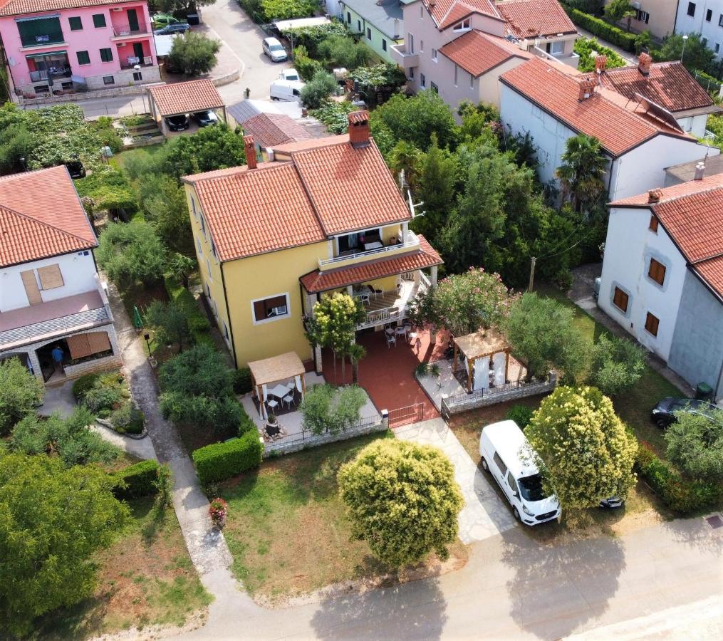 Belvedere Apartments Умаг Экстерьер фото