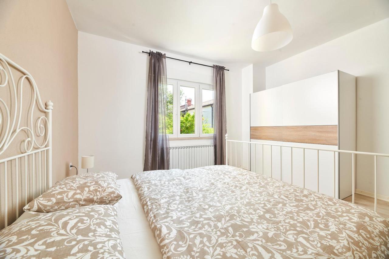 Belvedere Apartments Умаг Экстерьер фото