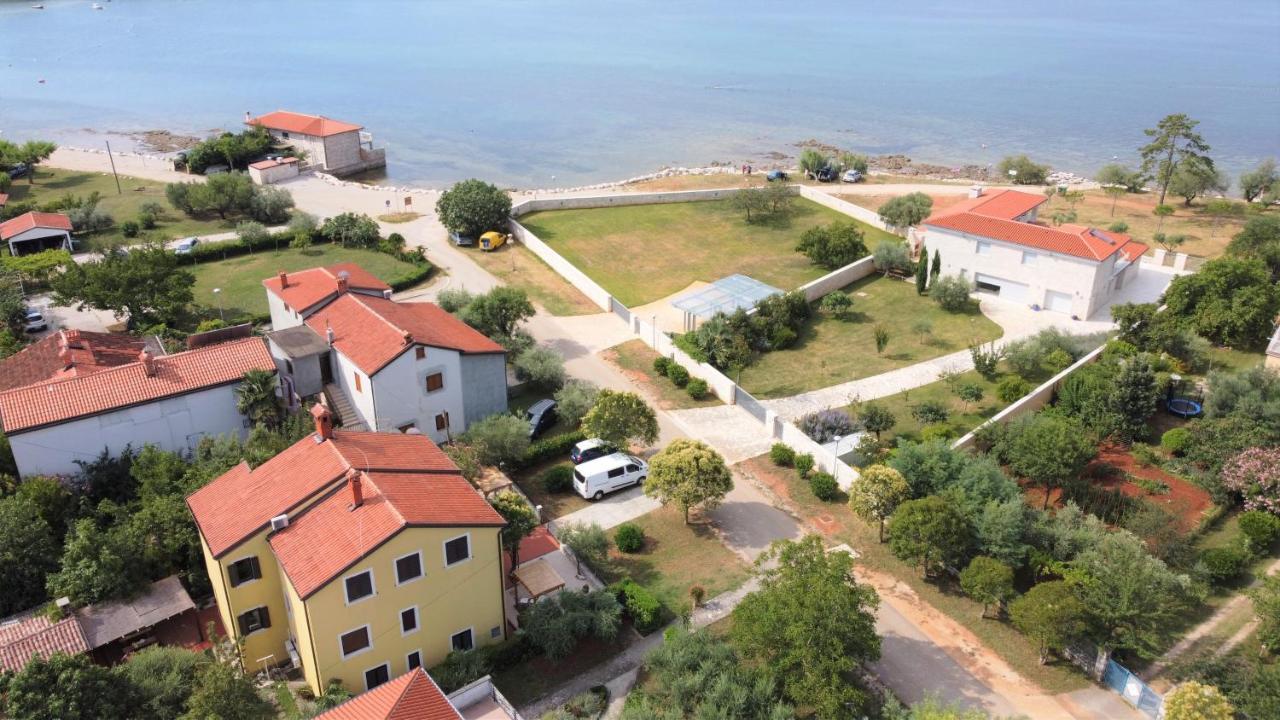 Belvedere Apartments Умаг Экстерьер фото